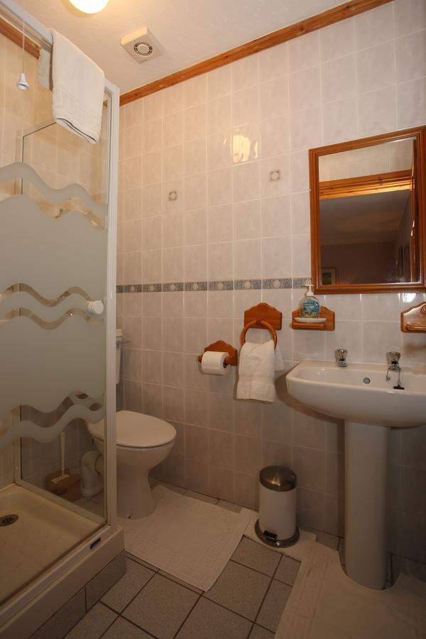Avondale Farmhouse B&B Pettigoe Eksteriør billede